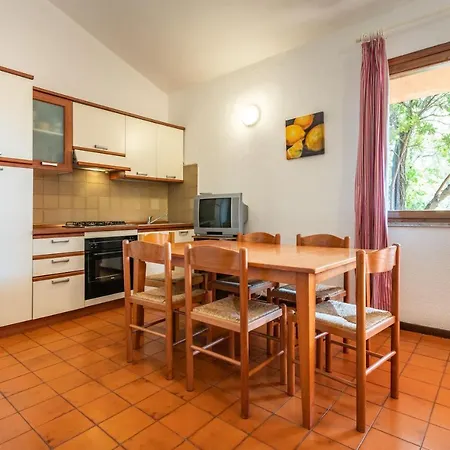 Villa Accu Is Prezzus E1 50mt *