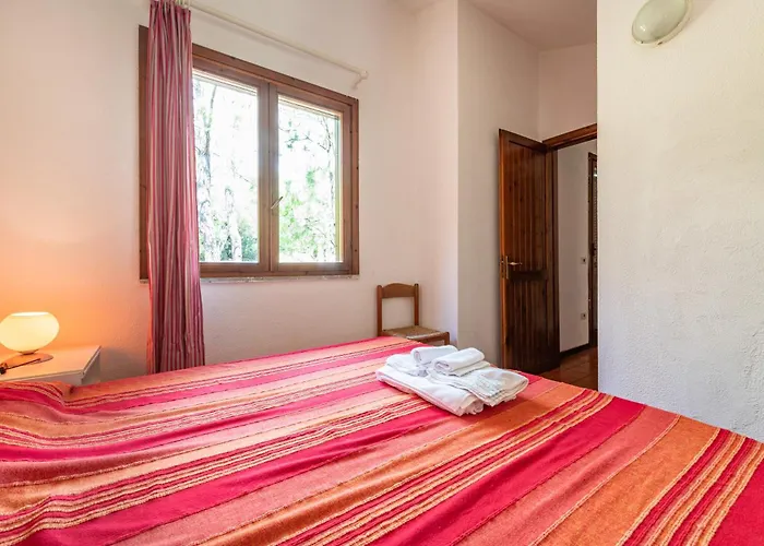 Villa Accu Is Prezzus E1 50mt